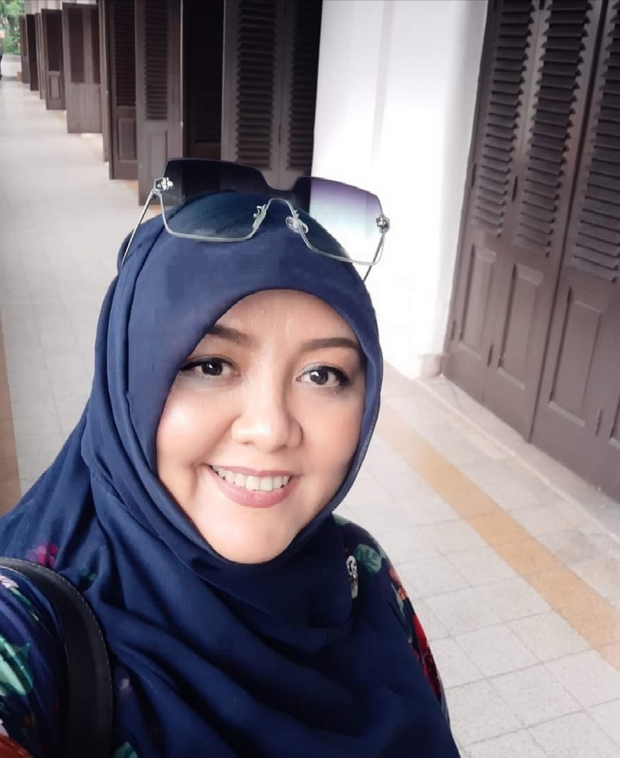 MELY NOVIRYANI, S.Sos., M.M., M.A • Fakultas Ilmu Sosial dan Ilmu Politik